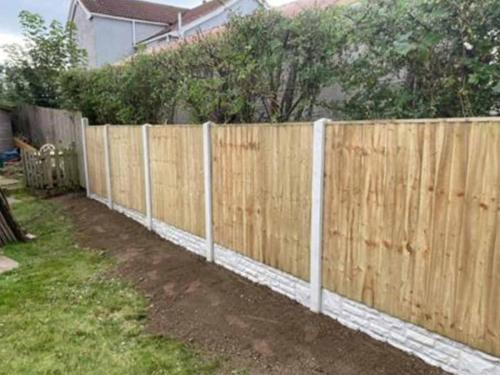 Fencing Greystones S1 1XZ