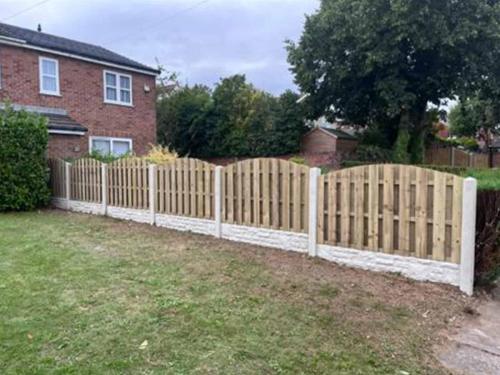 Garden Fencing Sheffield S1 2DW